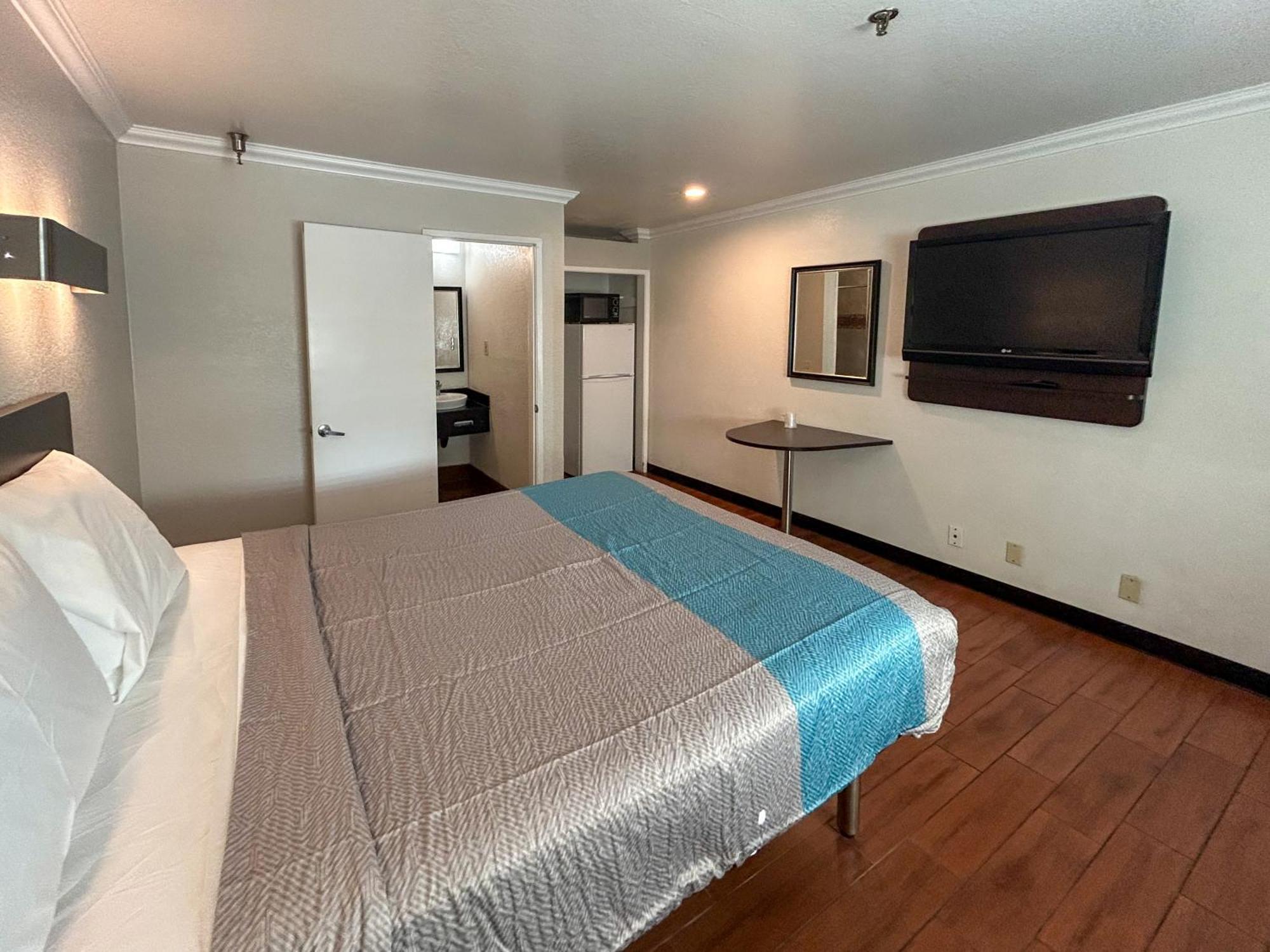 Motel 6 Ontario Ca Convention Center Airport 외부 사진